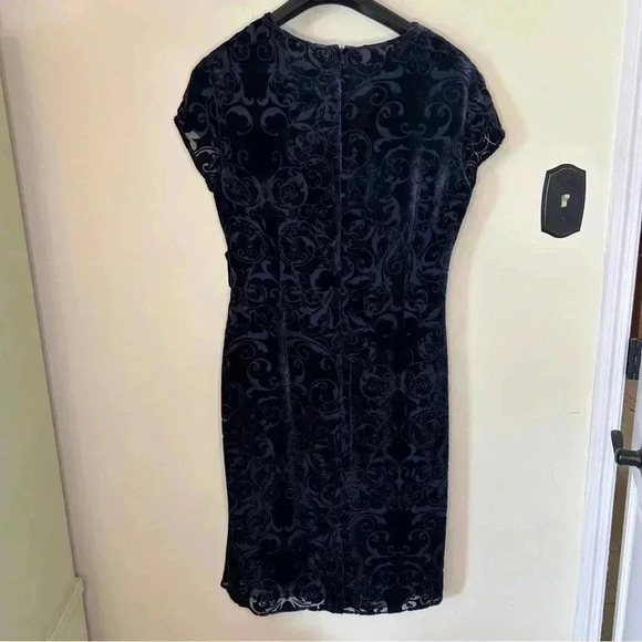 Magaschoni Drape Neck Velvet Dress - Picture 6 of 9